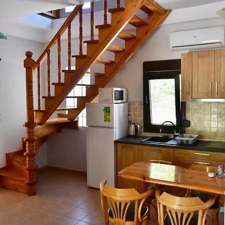 Oneiro Zois 아파트호텔