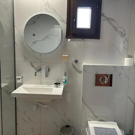 아파트호텔 Oneiro Zois 3*