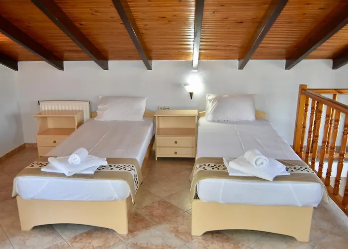 Aparthotel Oneiro Zois